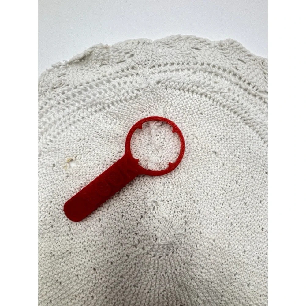 Vintage Hand Crocheted Doily Cream Round Lace Table Centerpiece‎ 10
